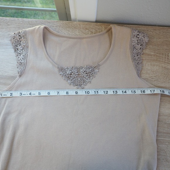 Vintage Preppy Taupe Tank Top Lace Accent Shirt Size‎ Medium - Picture 6 of 7